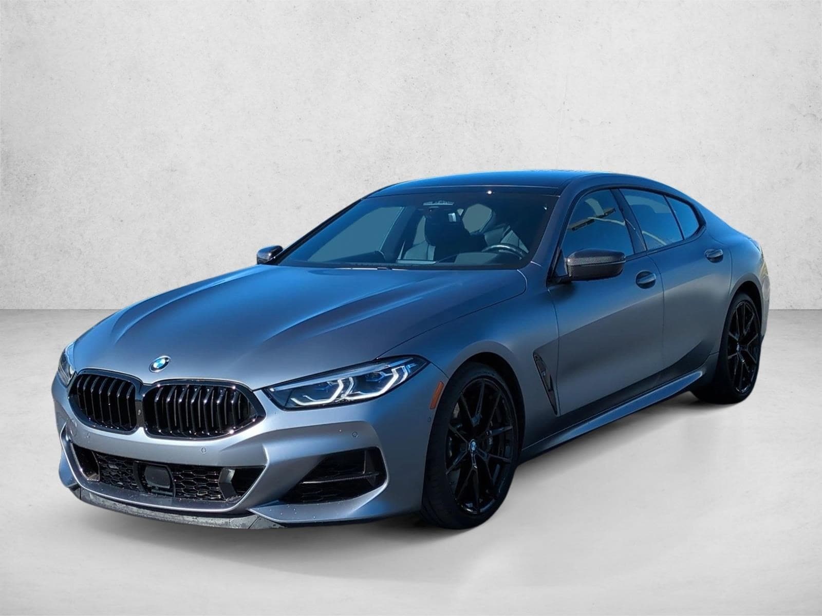 2022 BMW 8 Series M850i's photo