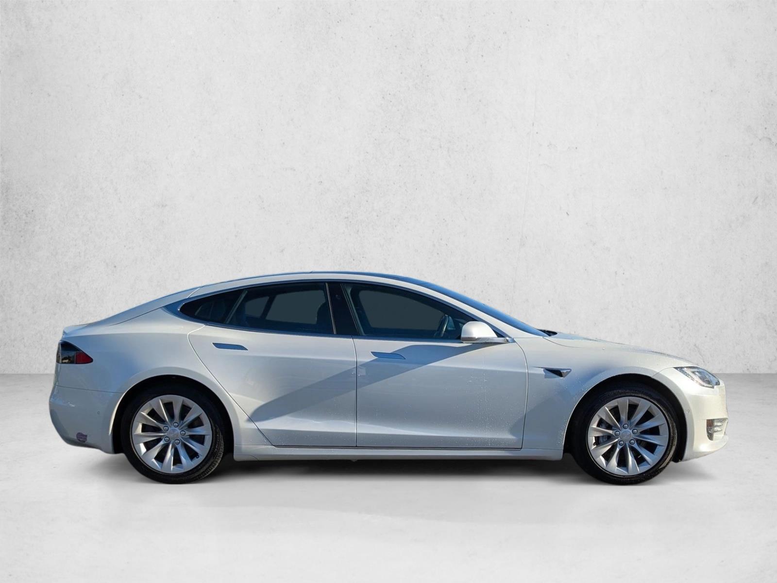 2018 Tesla Model S 75D AWD photo 4