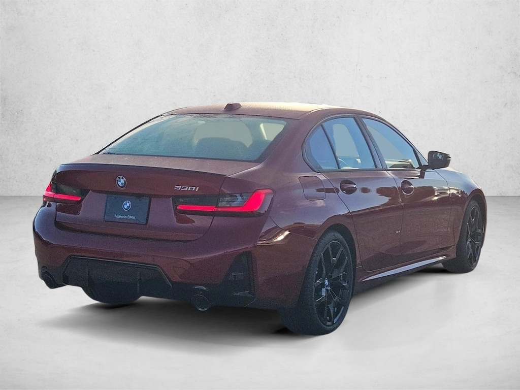 New 2026 BMW 330i Sedan