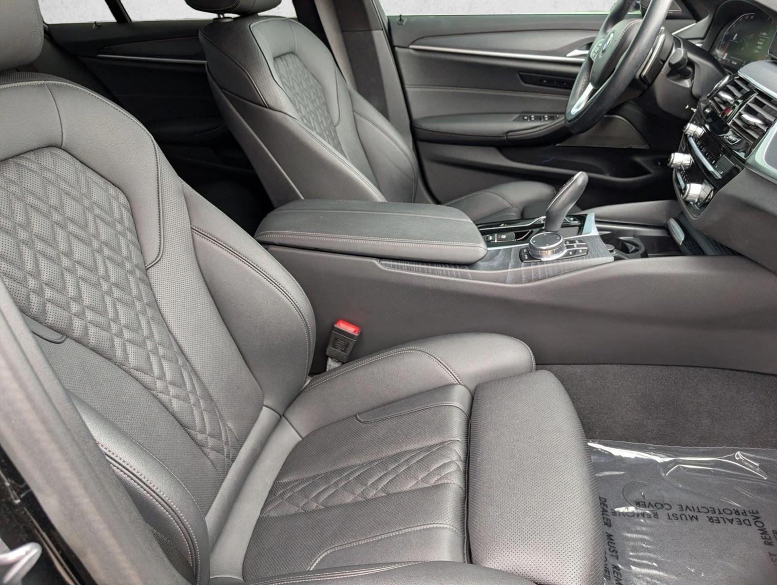 2023 BMW 5 Series 530i - Photo 22