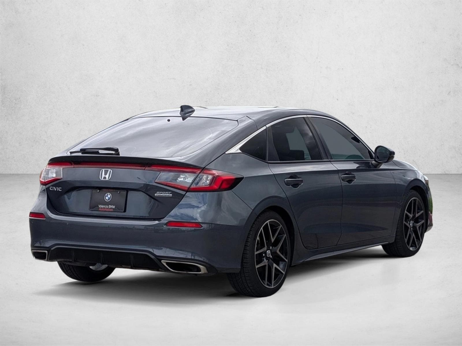 2022 Honda Civic Sport Touring photo 4