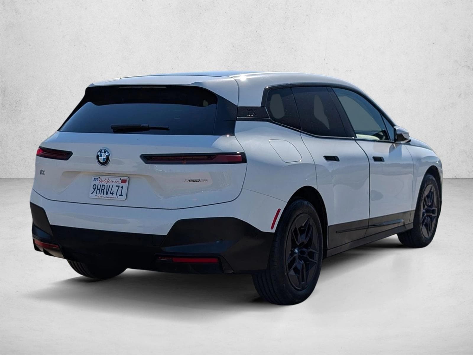 2024 BMW iX xDrive50 photo 2