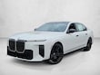  BMW 740i