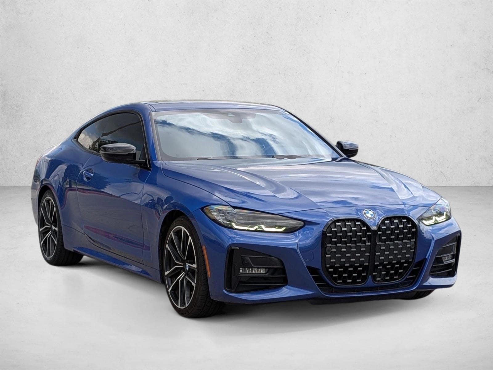 2023 BMW 430i photo 3