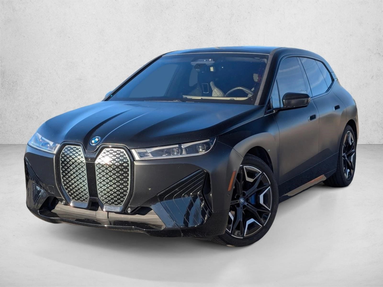 2022 BMW iX Base's photo