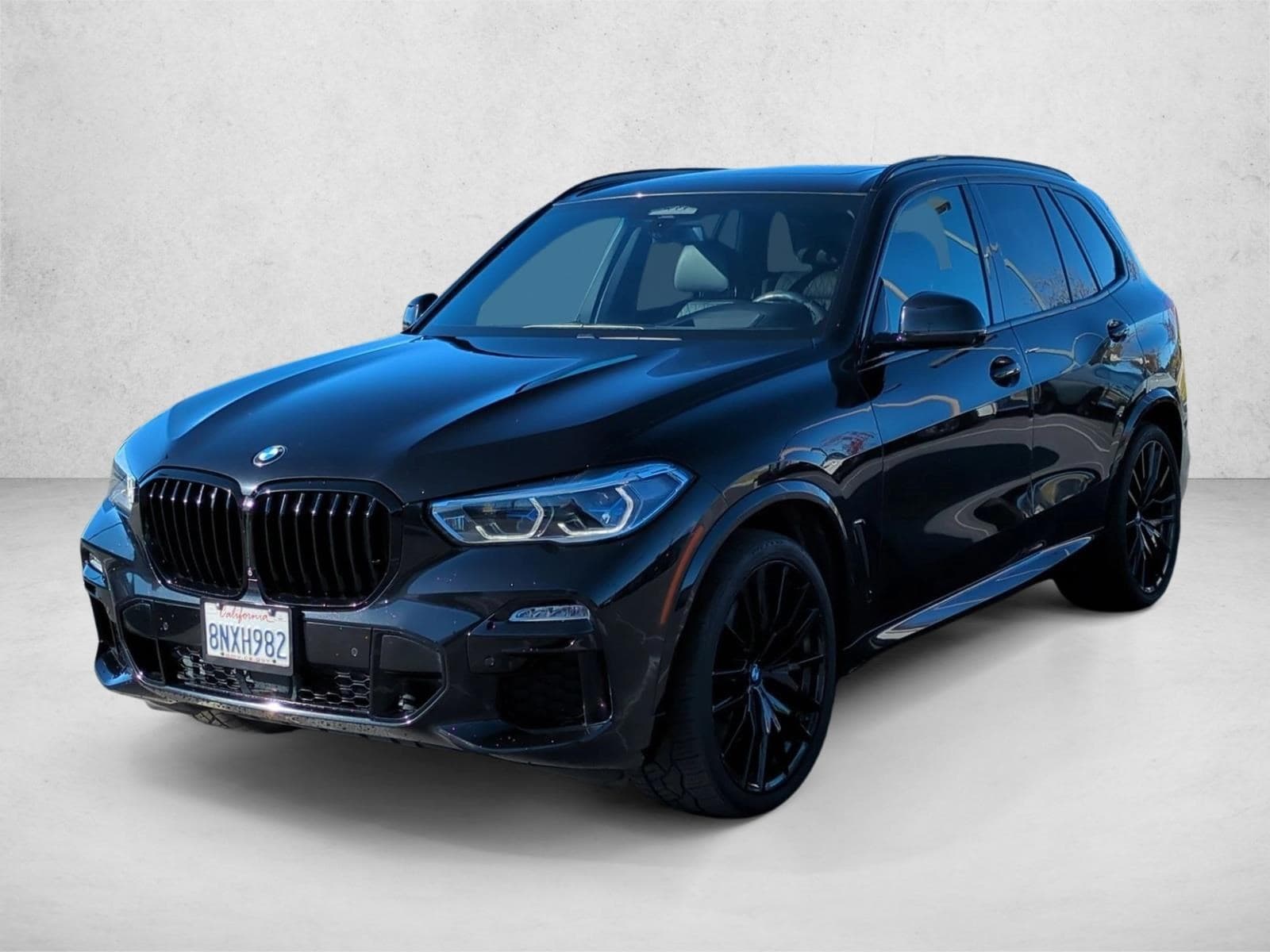 2020 BMW X5 M50i's photo