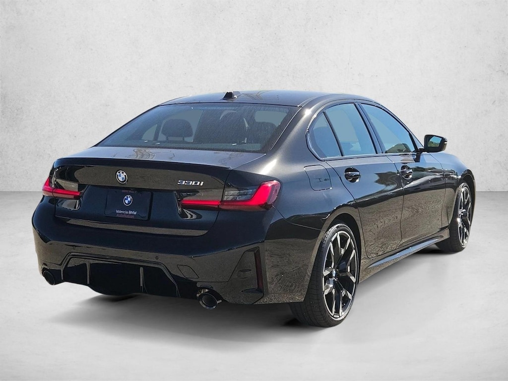 New 2026 BMW 330i Sedan