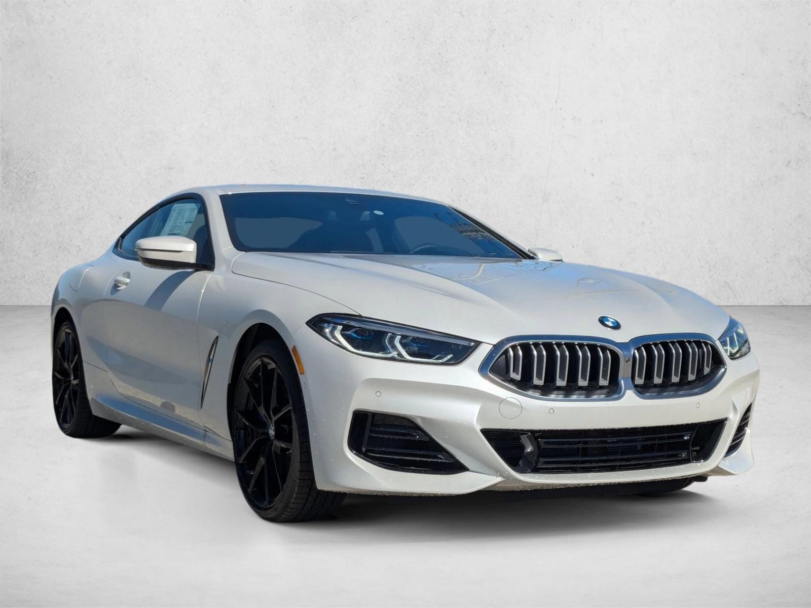 2026 BMW 8 Series 840i - Photo 7