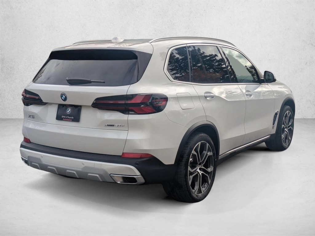 New 2026 BMW X5 PHEV xDrive50e SUV