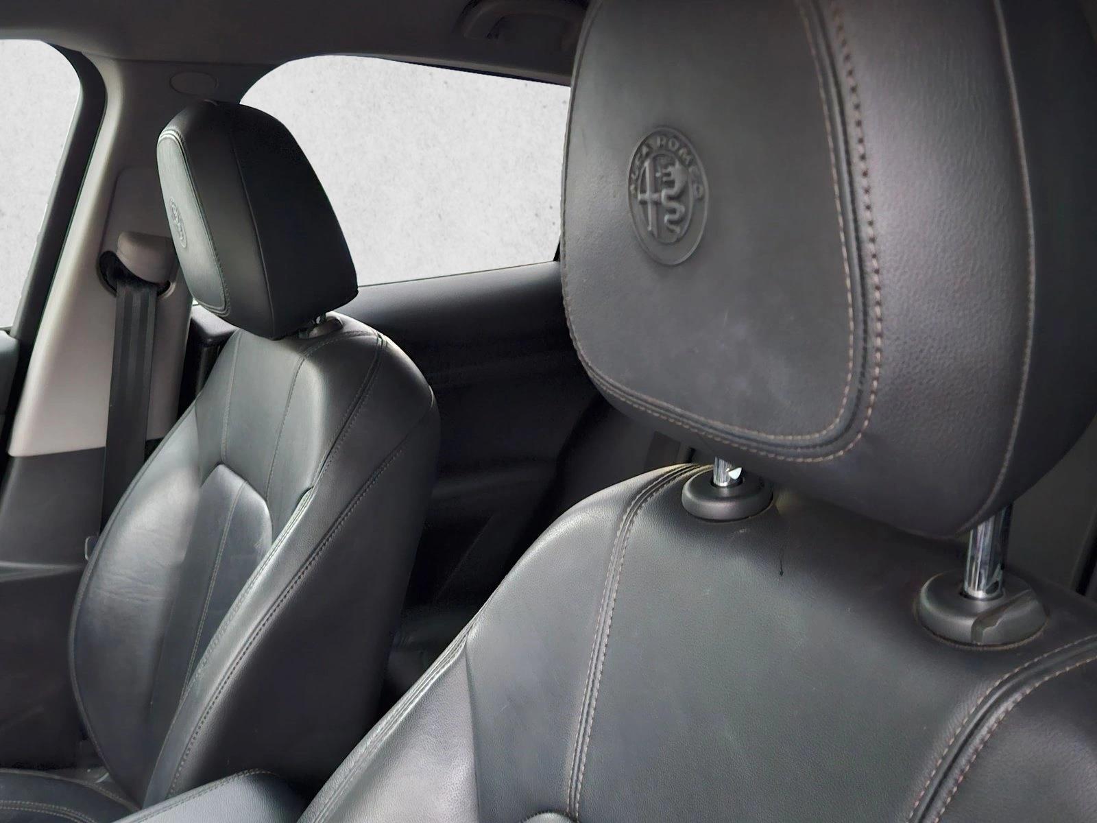 2019 Alfa Romeo Stelvio Base - Photo 14