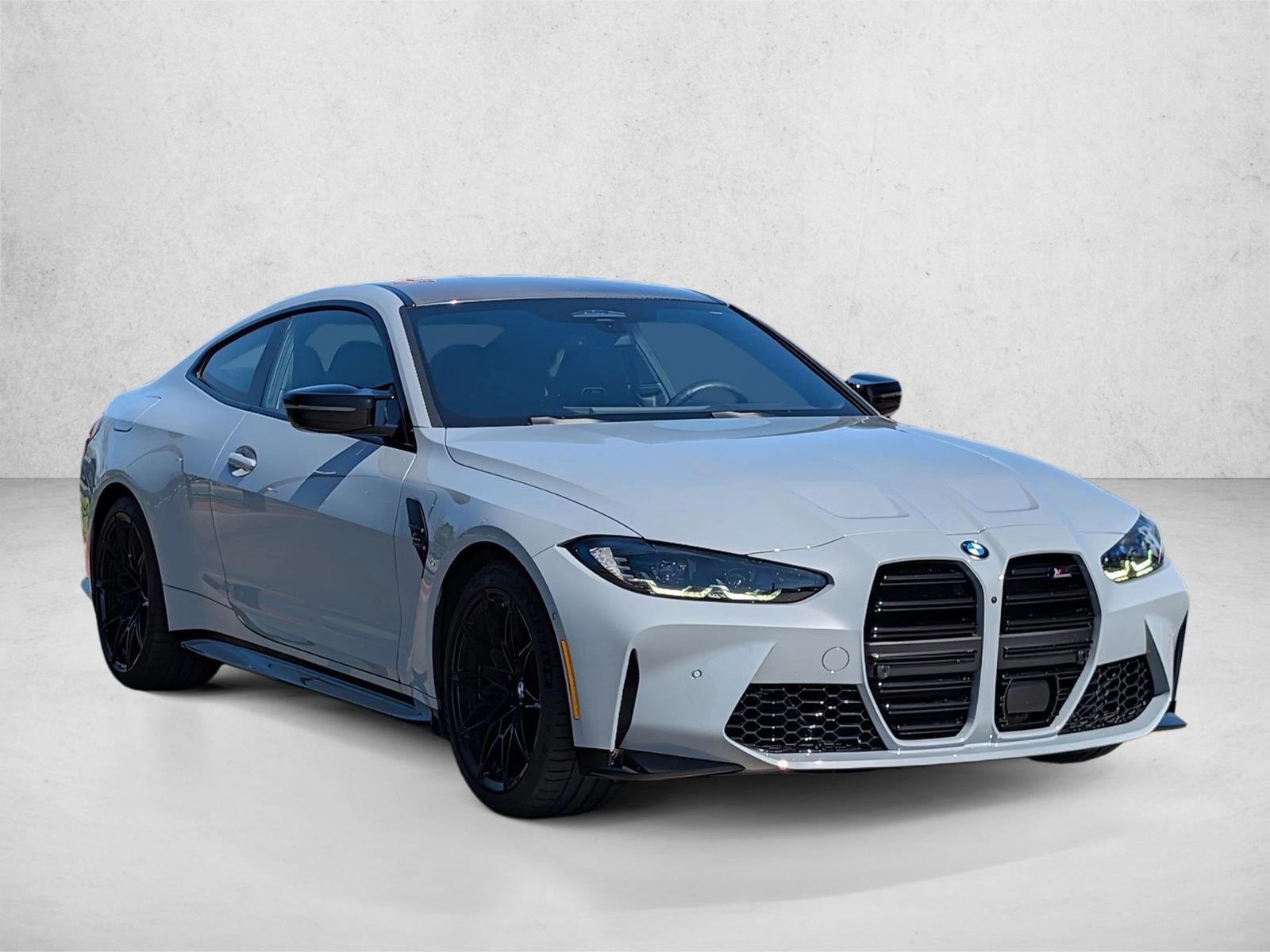 2024 BMW M4 Competition photo 2