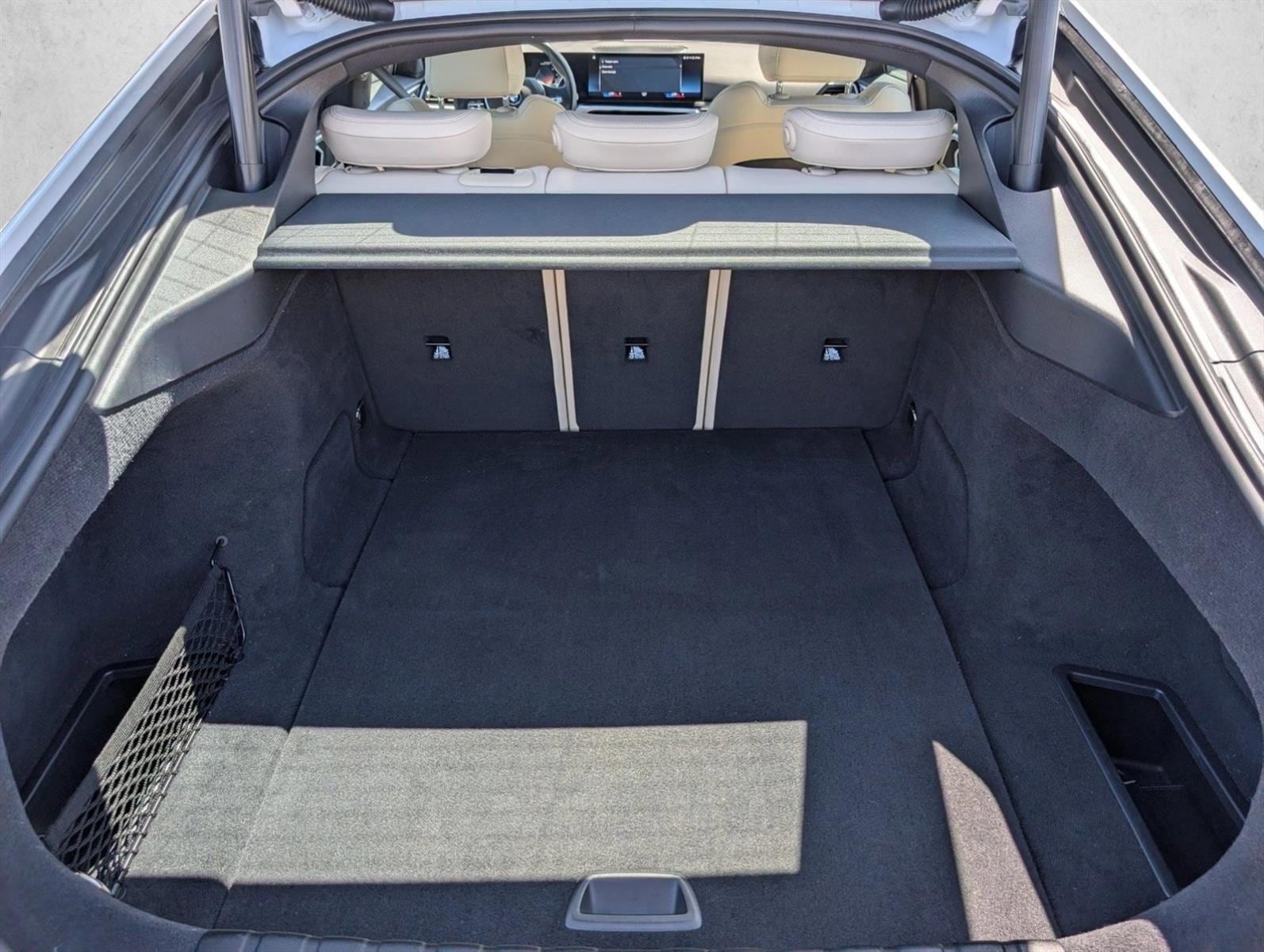 2023 BMW i4 35 - Photo 6