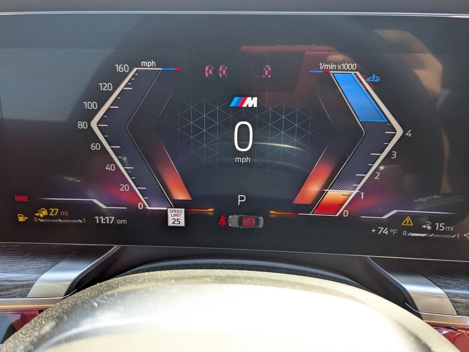 2025 BMW 7 Series 750e - Photo 11