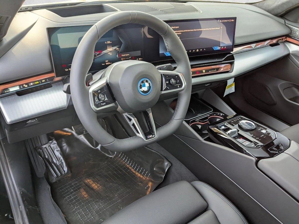 New 2026 BMW i5 xDrive40 Sedan