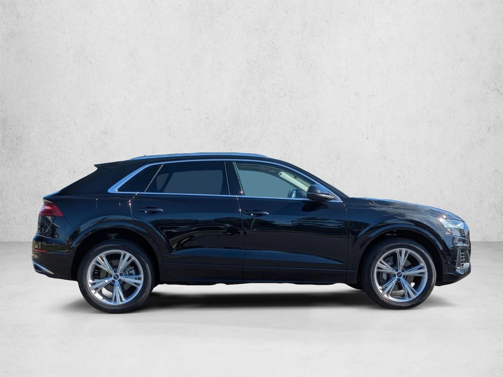 2023 Audi Q8 55 Premium photo 3