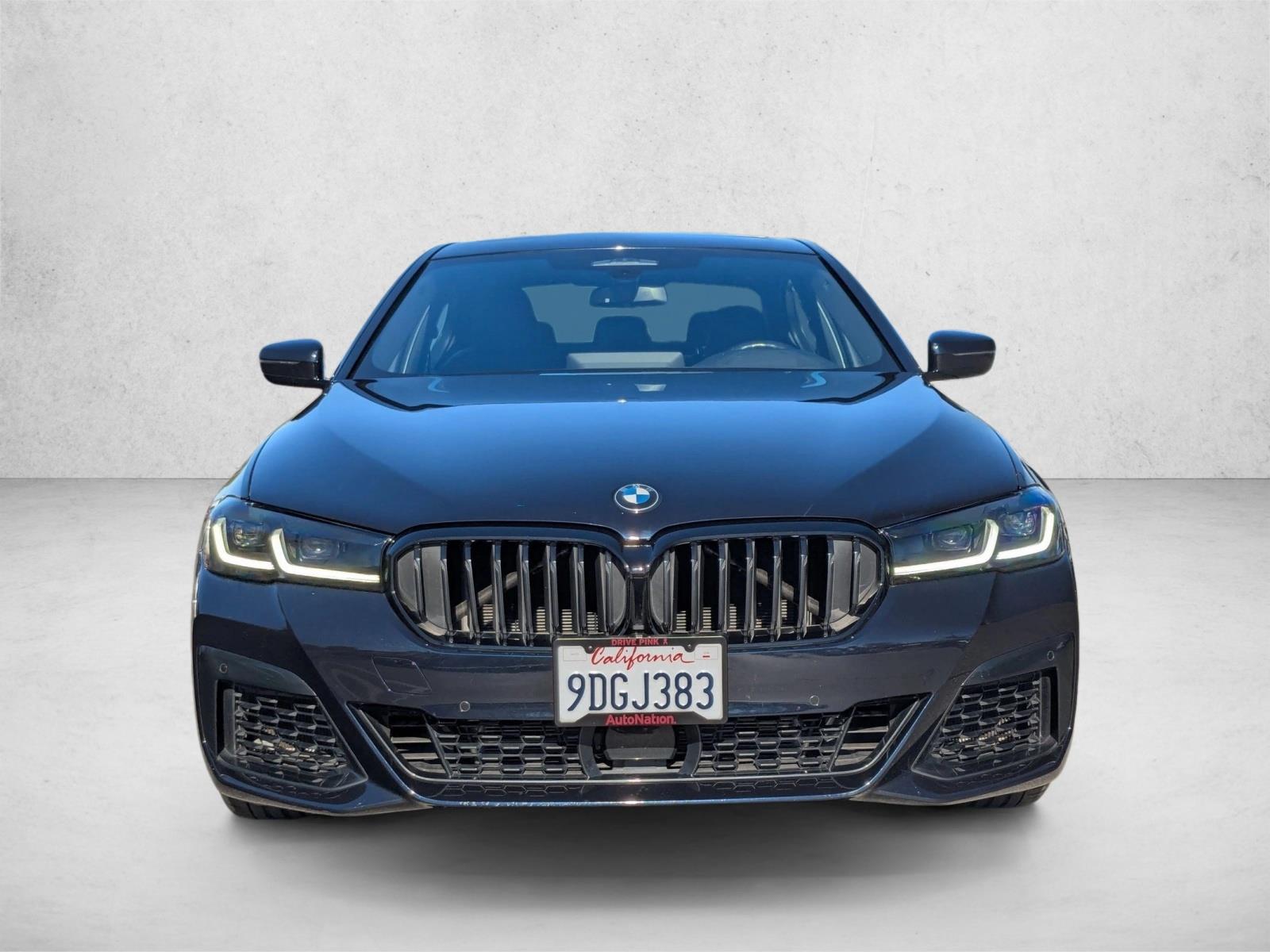 2022 Bmw 540i Sedan photo 2