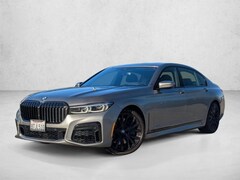 2021 BMW 750i