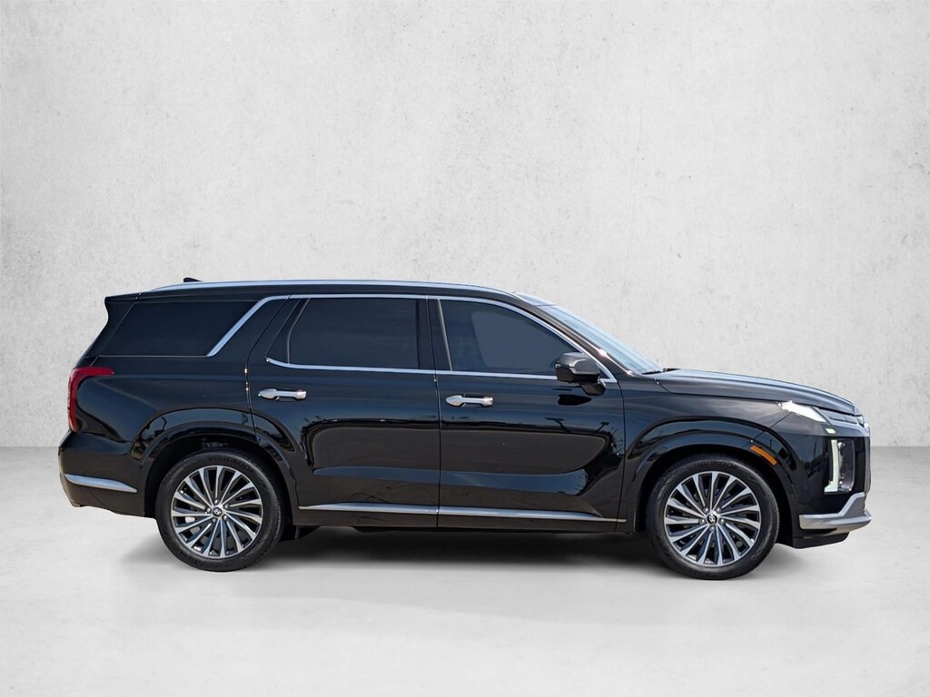 Used 2023 Hyundai Palisade Calligraphy SUV