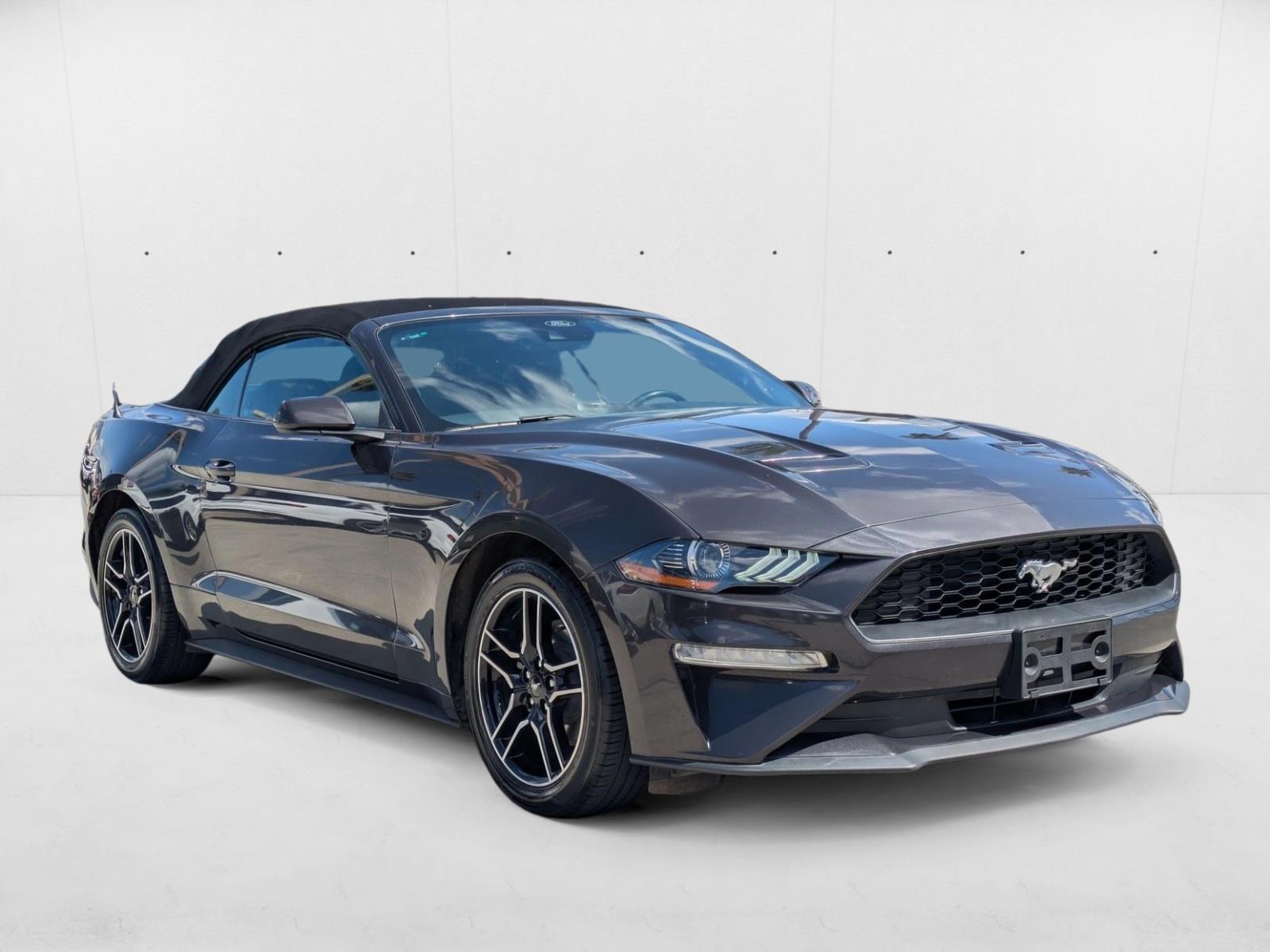 2022 Ford Mustang EcoBoost Premium Convertible photo 3
