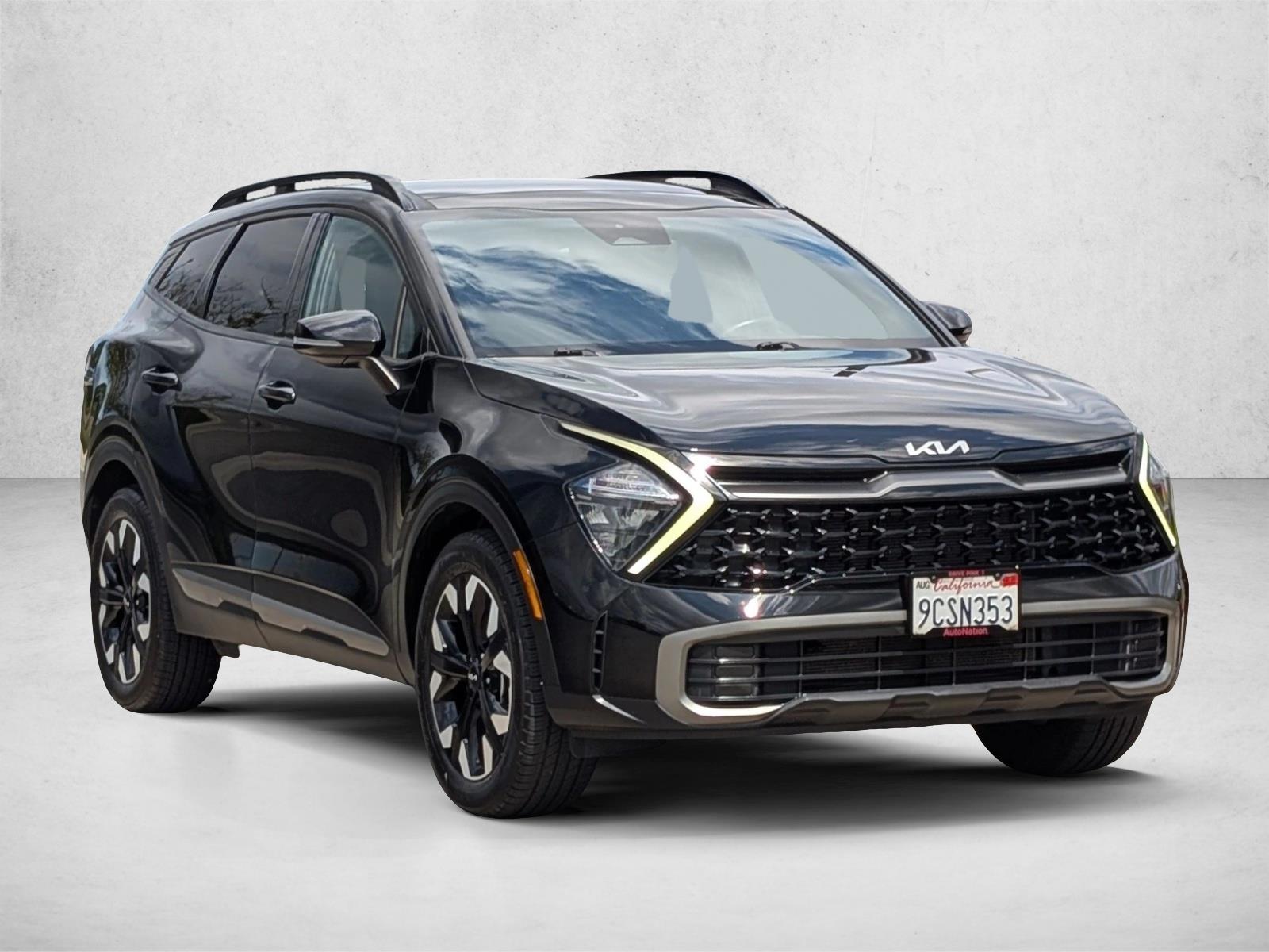 2023 Kia Sportage X-Line photo 2