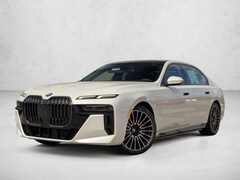 2026 BMW 750e