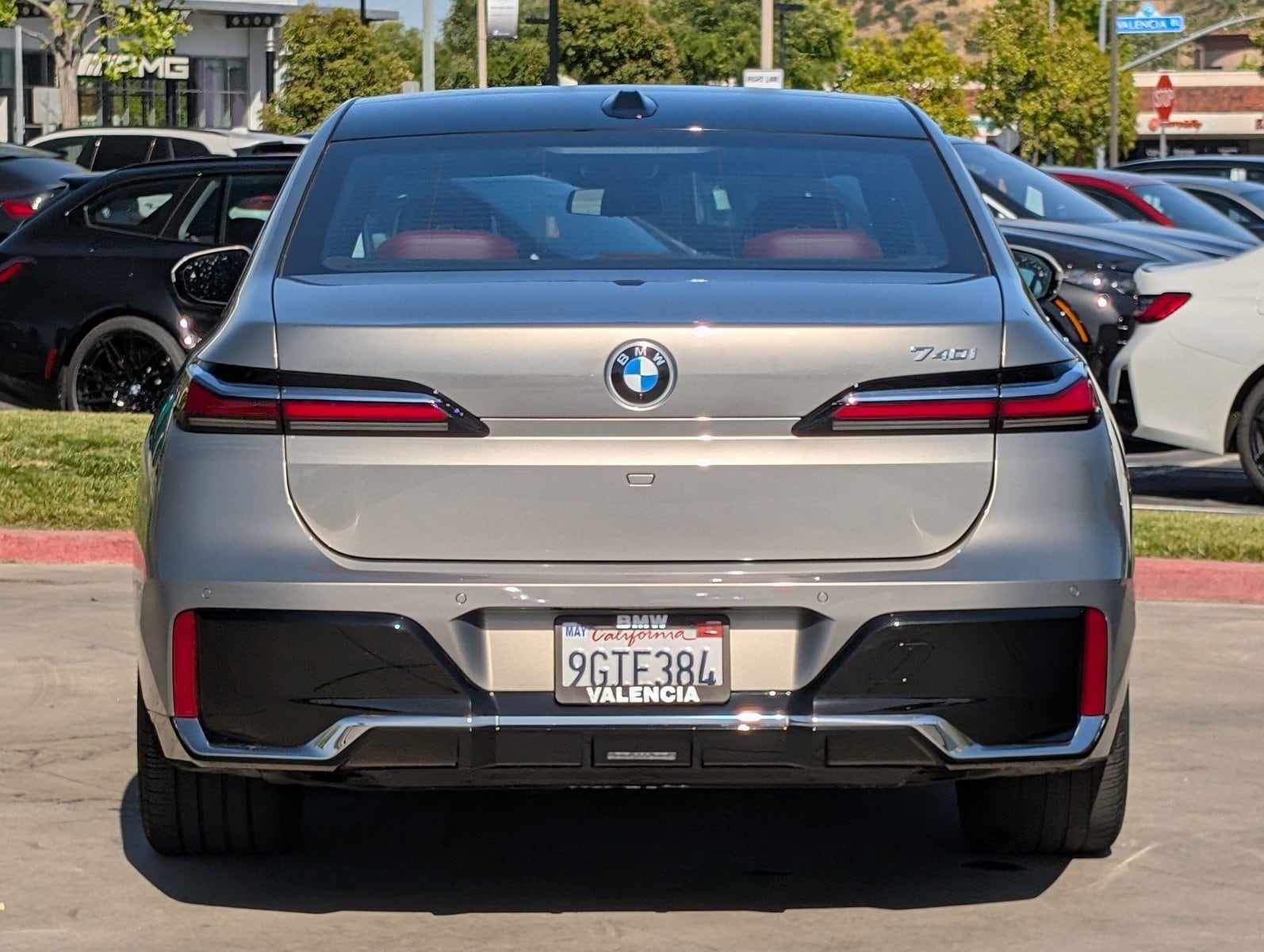 2023 BMW 740i photo 6