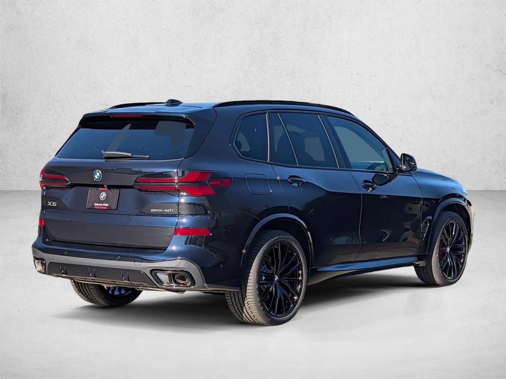 New 2026 BMW X5 sDrive40i SUV