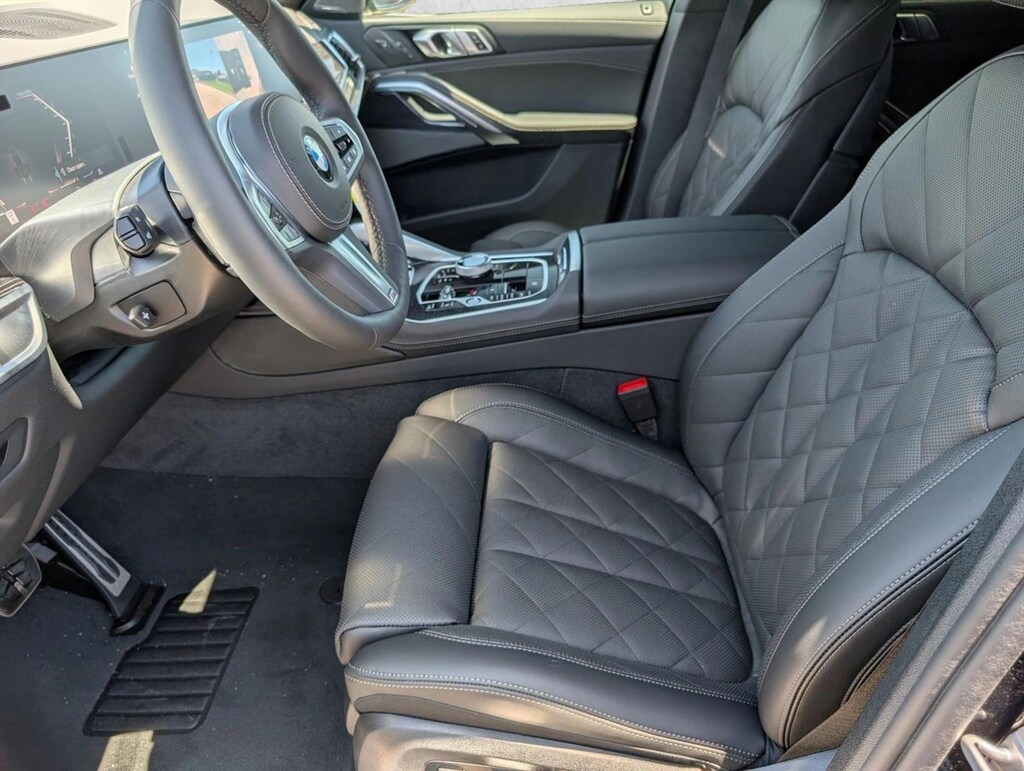 New 2027 BMW X6 xDrive40i SUV