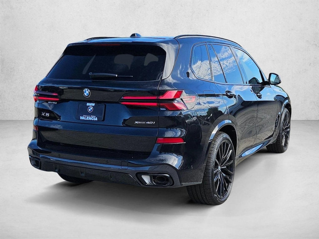 New 2026 BMW X5 xDrive40i SUV