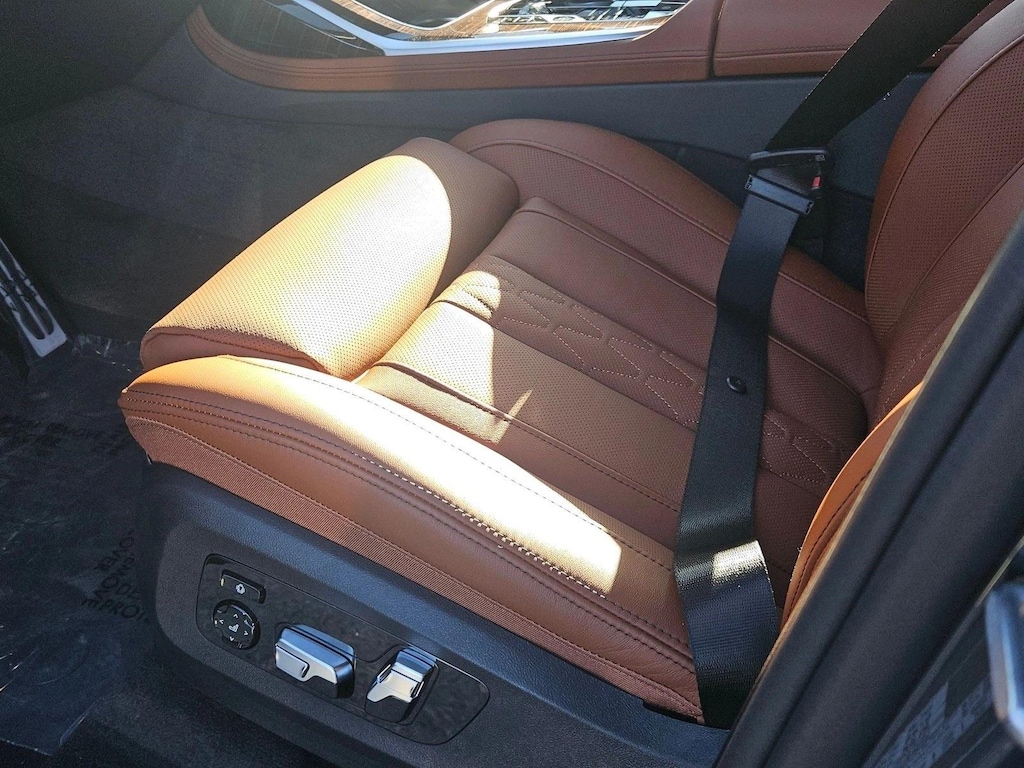 New 2027 BMW X7 xDrive40i SUV