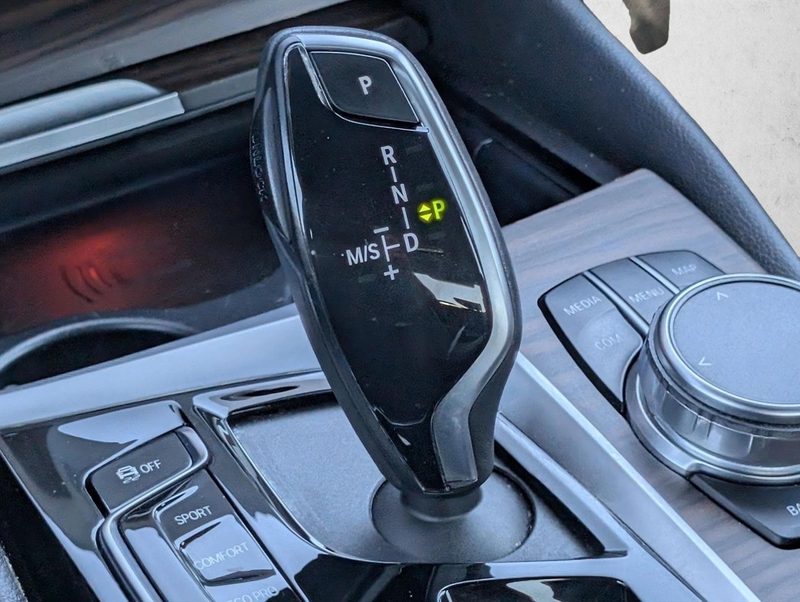2023 BMW 5 Series 540i - Photo 12