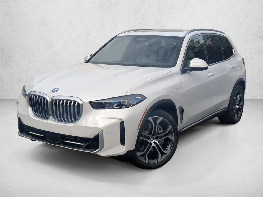 New 2026 BMW X5 PHEV xDrive50e SUV