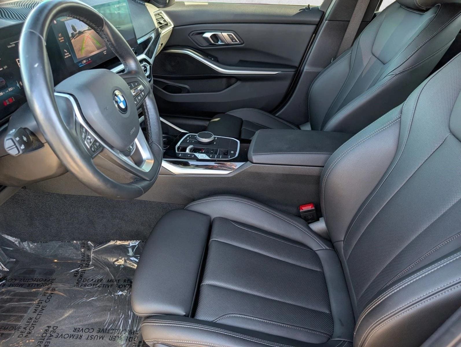 2023 BMW 3 Series 330i - Photo 17