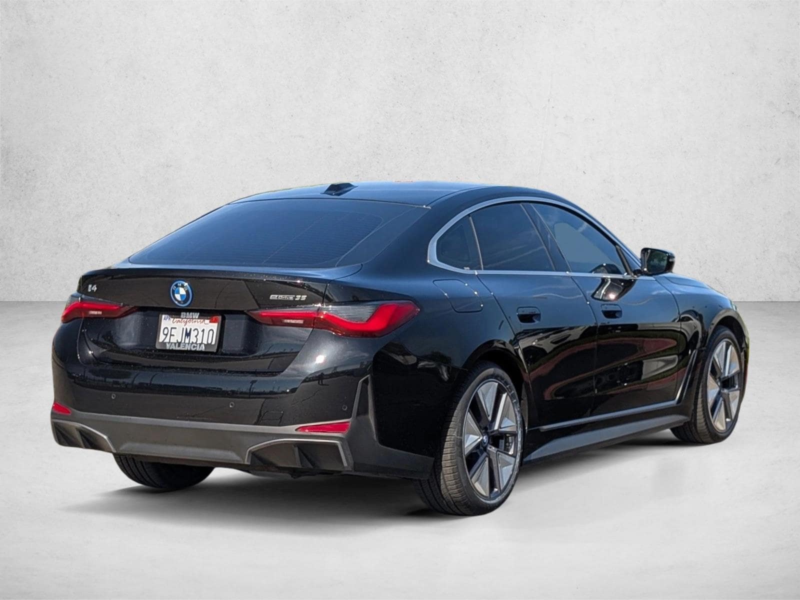 2023 BMW i4 eDrive35 photo 5