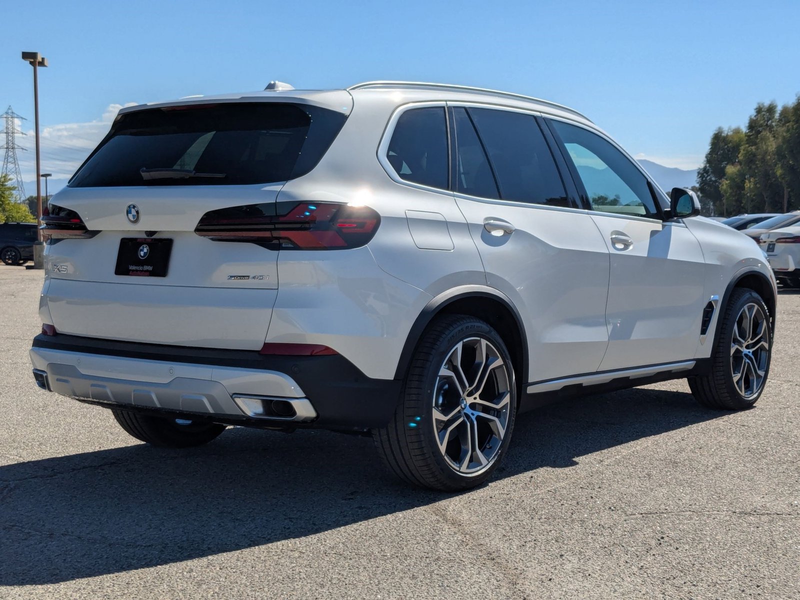 2026 Bmw X5 sDrive40i photo 2
