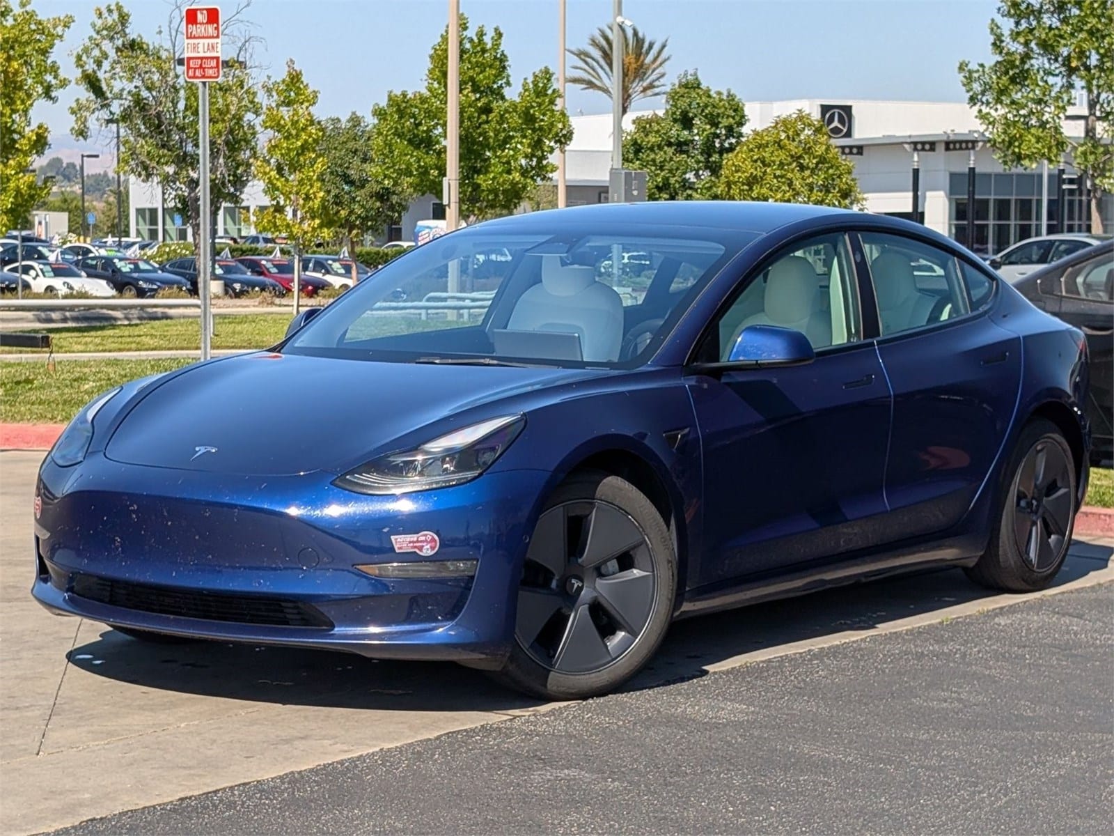 2022 Tesla Model 3 Long Range Dual Motor All-Wheel Drive's photo