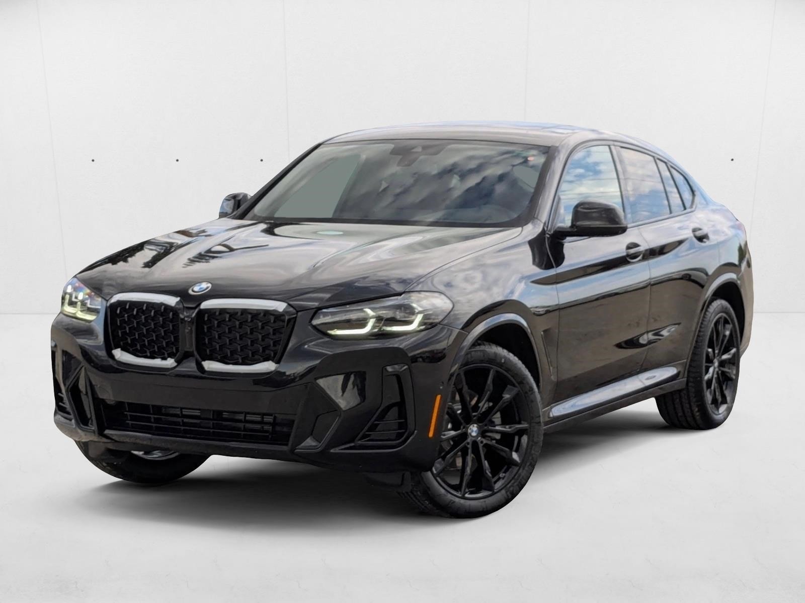 2025 BMW X4