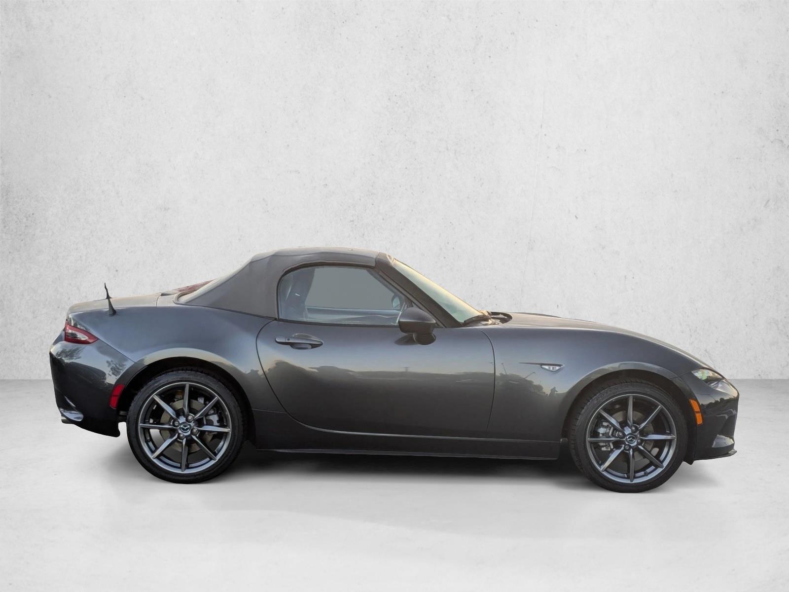 2021 Mazda MX-5 Miata Miata Grand Touring photo 4