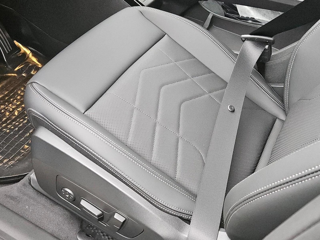 New 2027 BMW X1 xDrive28i SUV