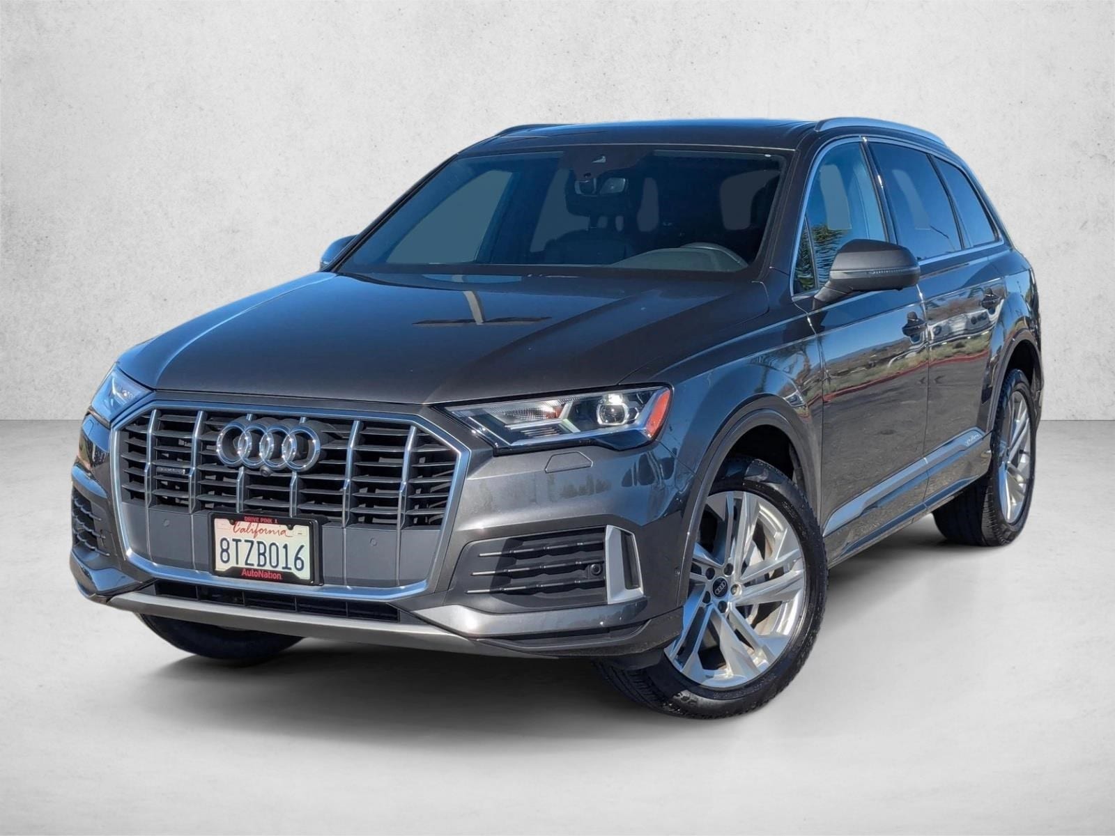 2021 Audi Q7 Premium's photo