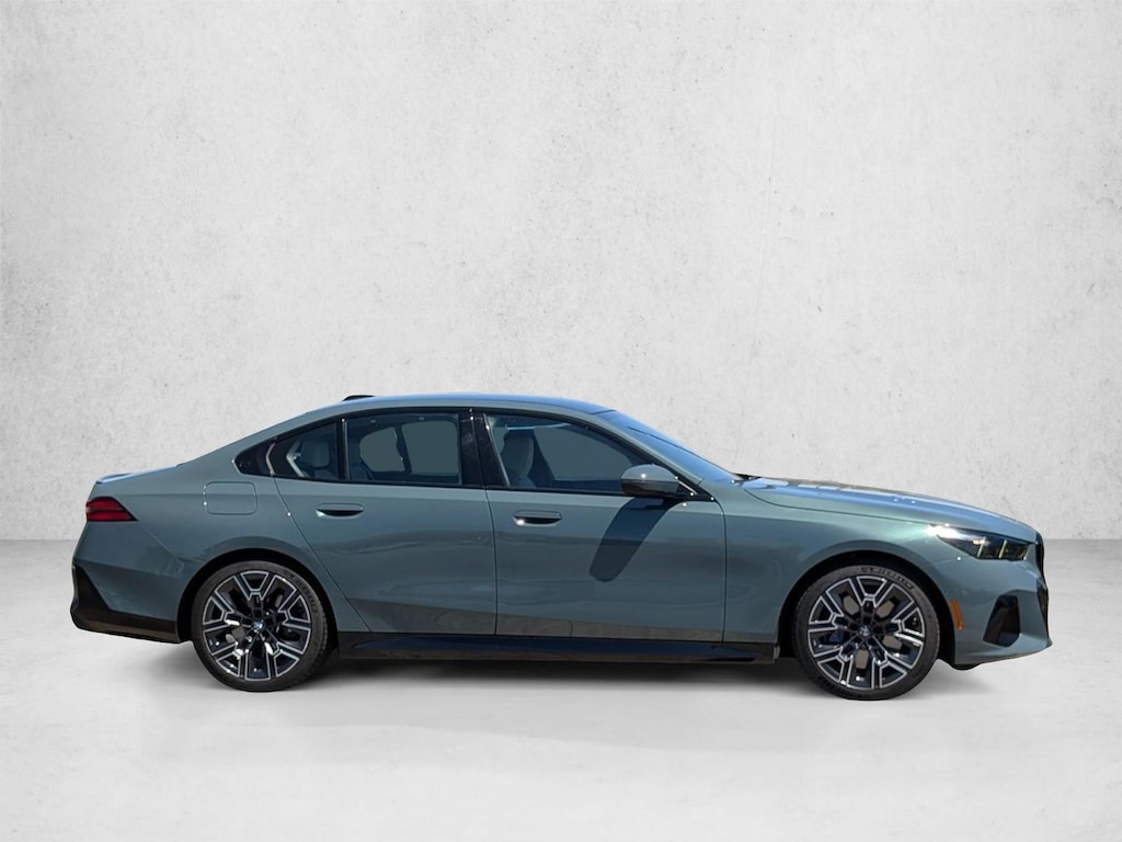 Certified 2024 BMW 540i xDrive Sedan