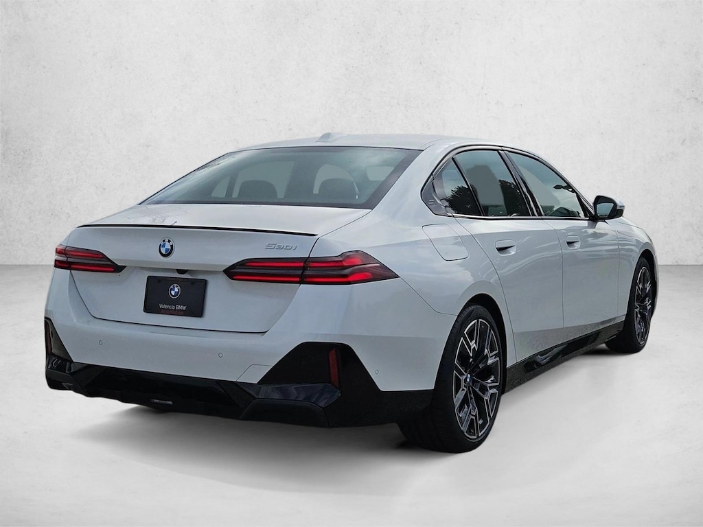 New 2027 BMW 530i Sedan