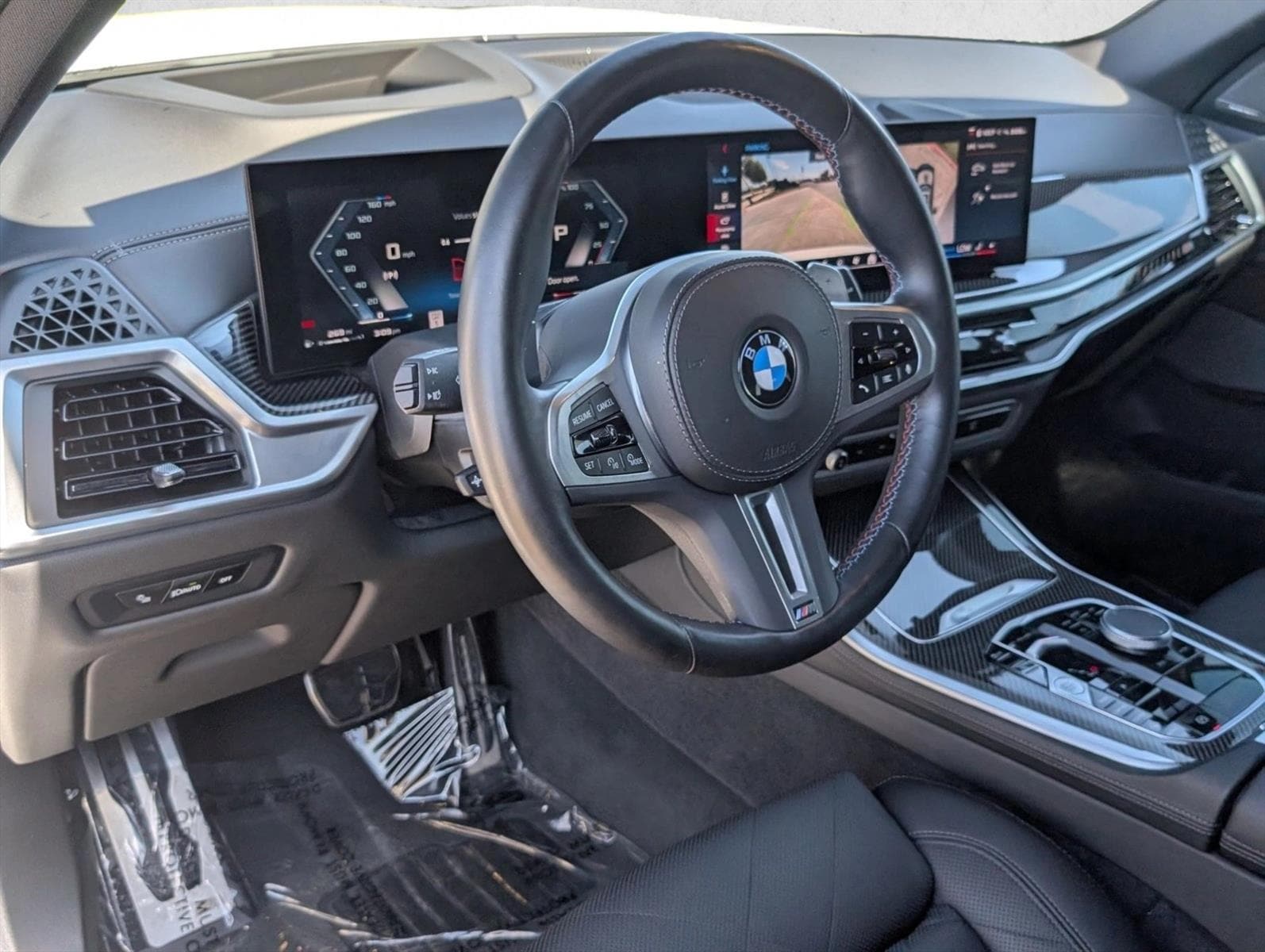 2024 BMW X5 M60i - Photo 10