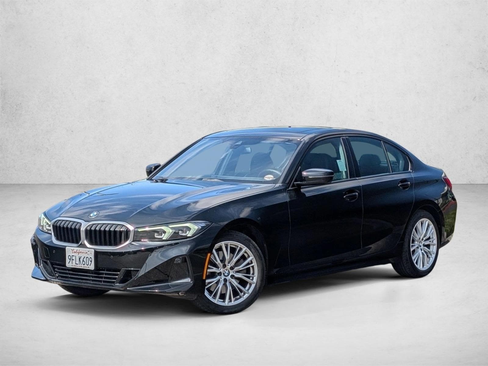 2023 BMW 330i