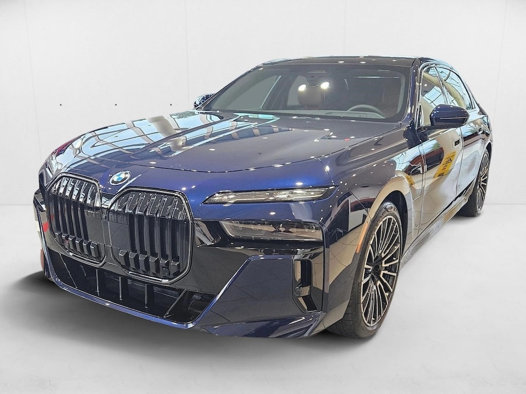 New 2026 BMW 750e xDrive Sedan