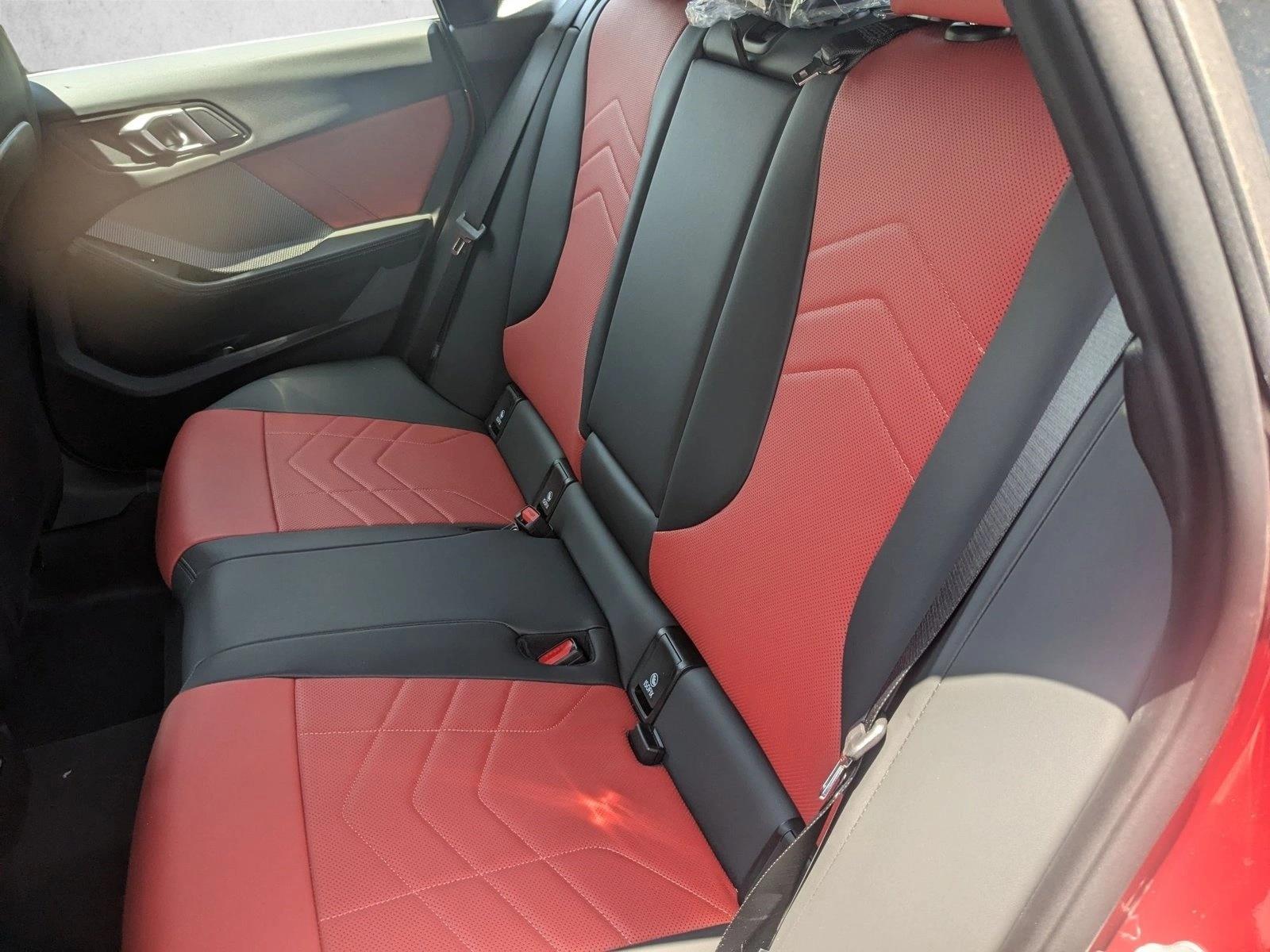 2025 BMW 2 Series M235 - Photo 16