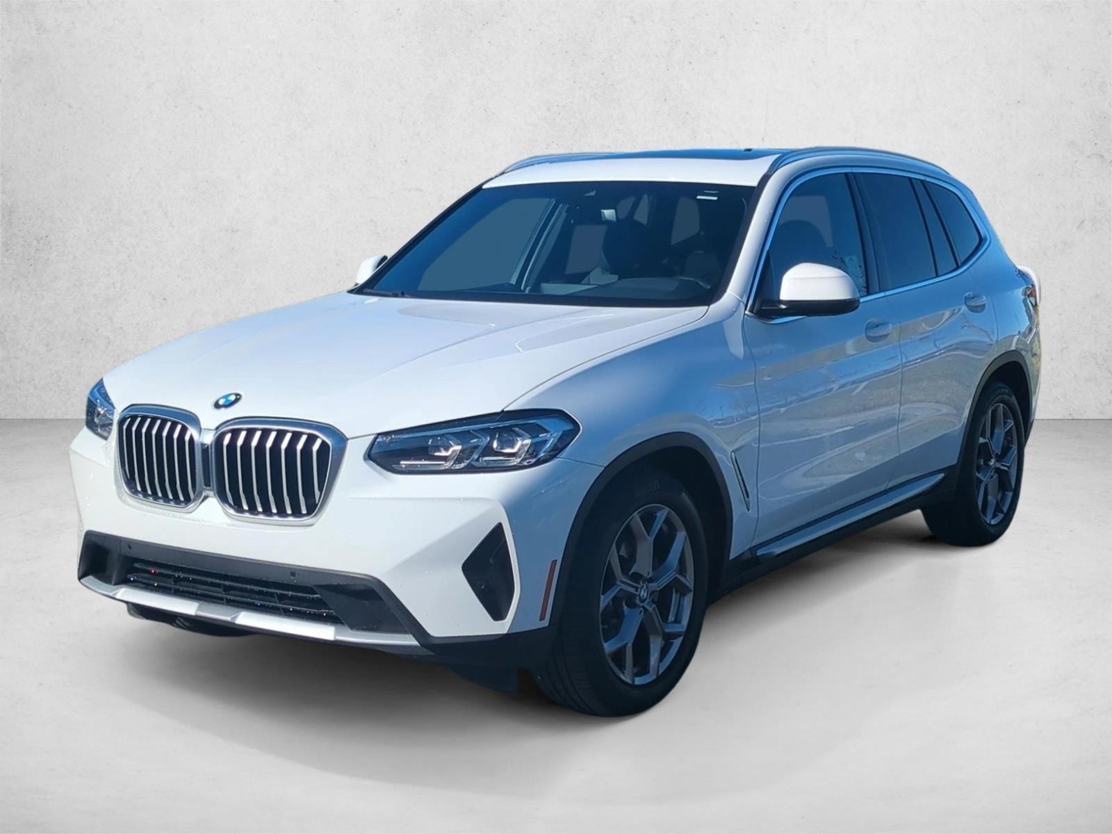 2023 BMW X3 30i's photo