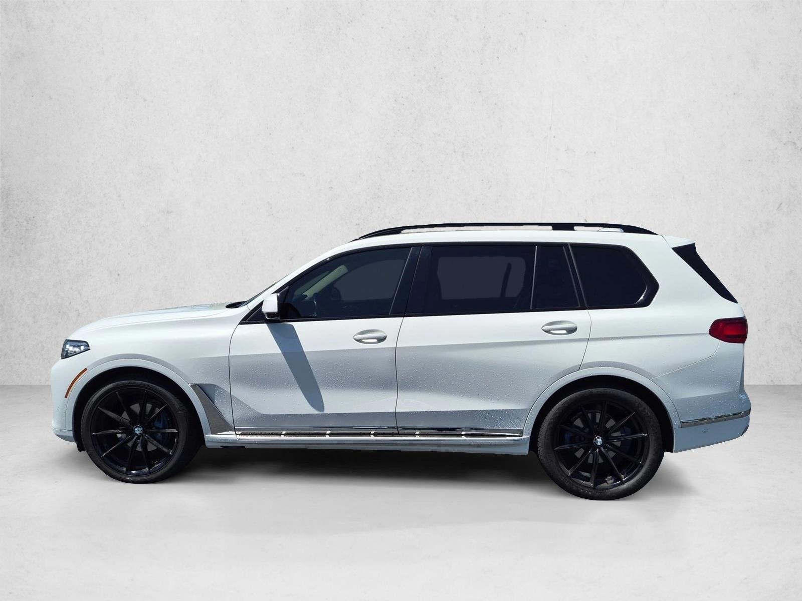2021 BMW X7 40i - Photo 9