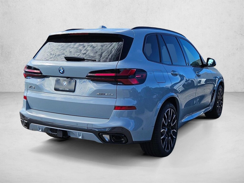 New 2026 BMW X5 PHEV xDrive50e SUV