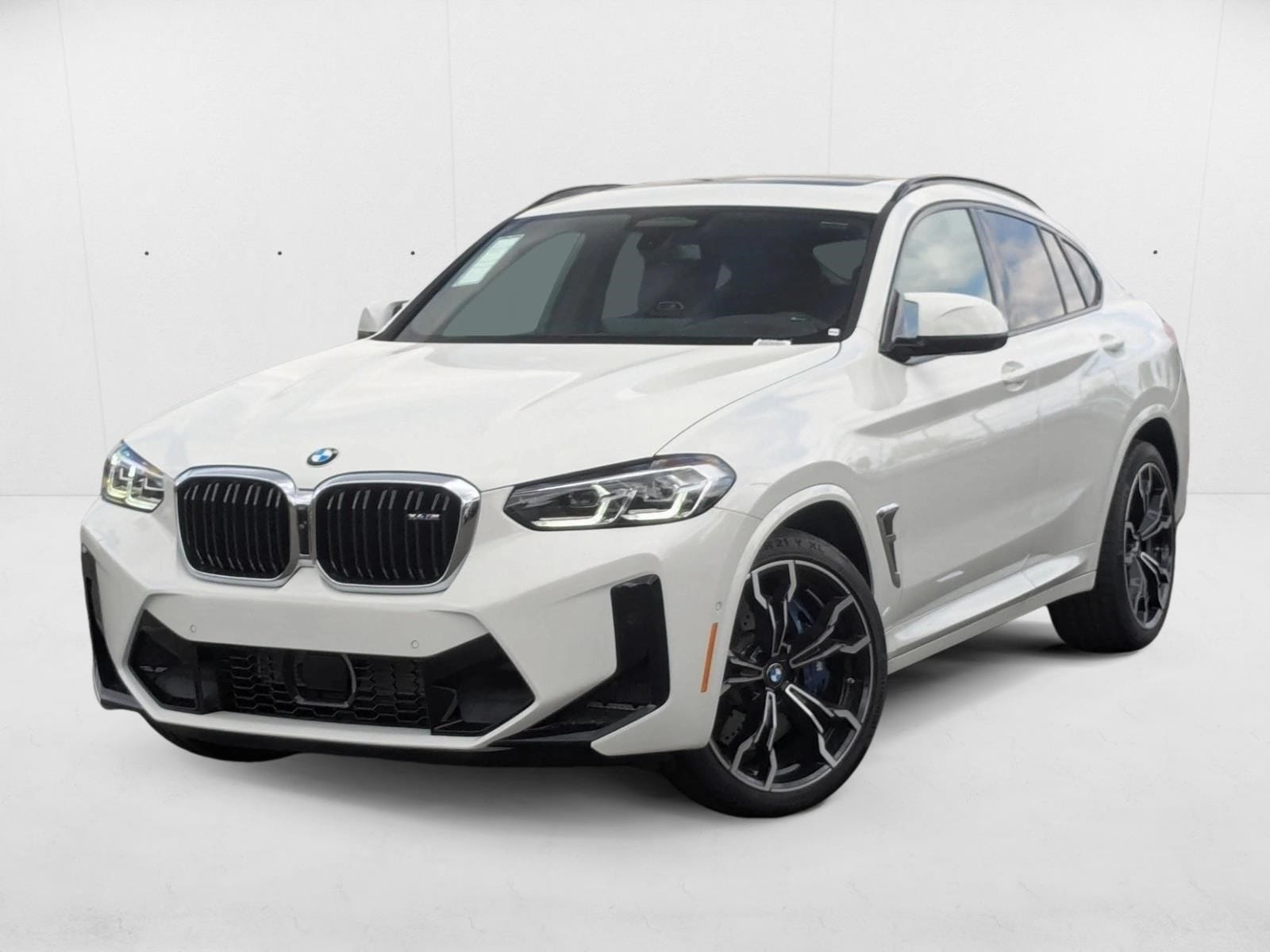 2025 BMW X4 M -'s photo